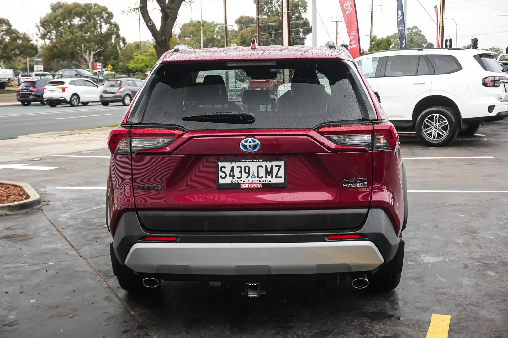 2021 Toyota RAV4 Gallery Image 6