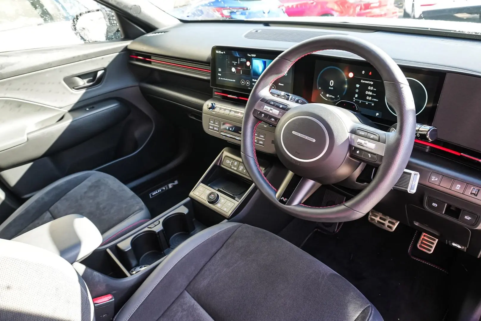 2023 Hyundai Kona Gallery Image 7