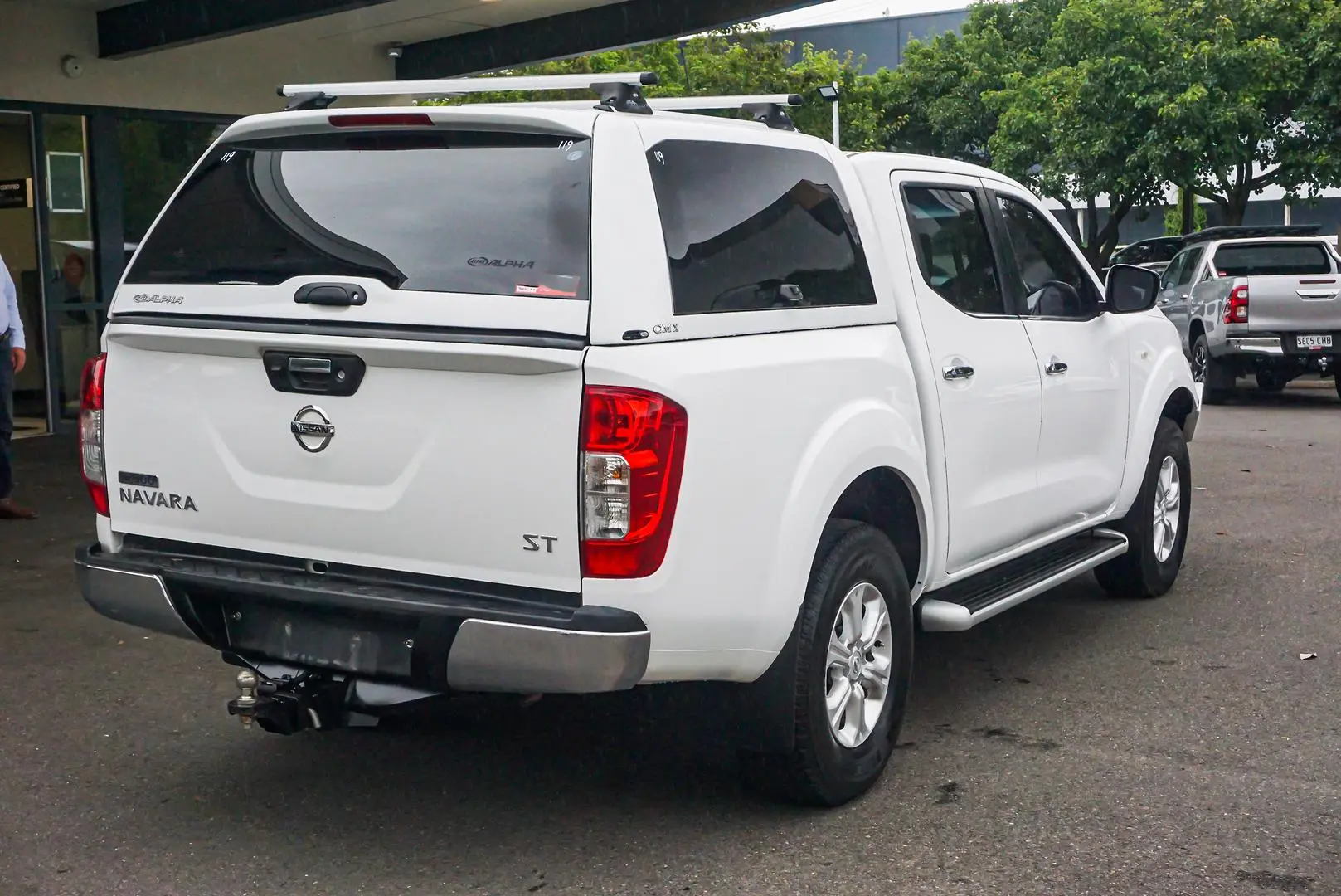 2016 Nissan Navara Gallery Image 3