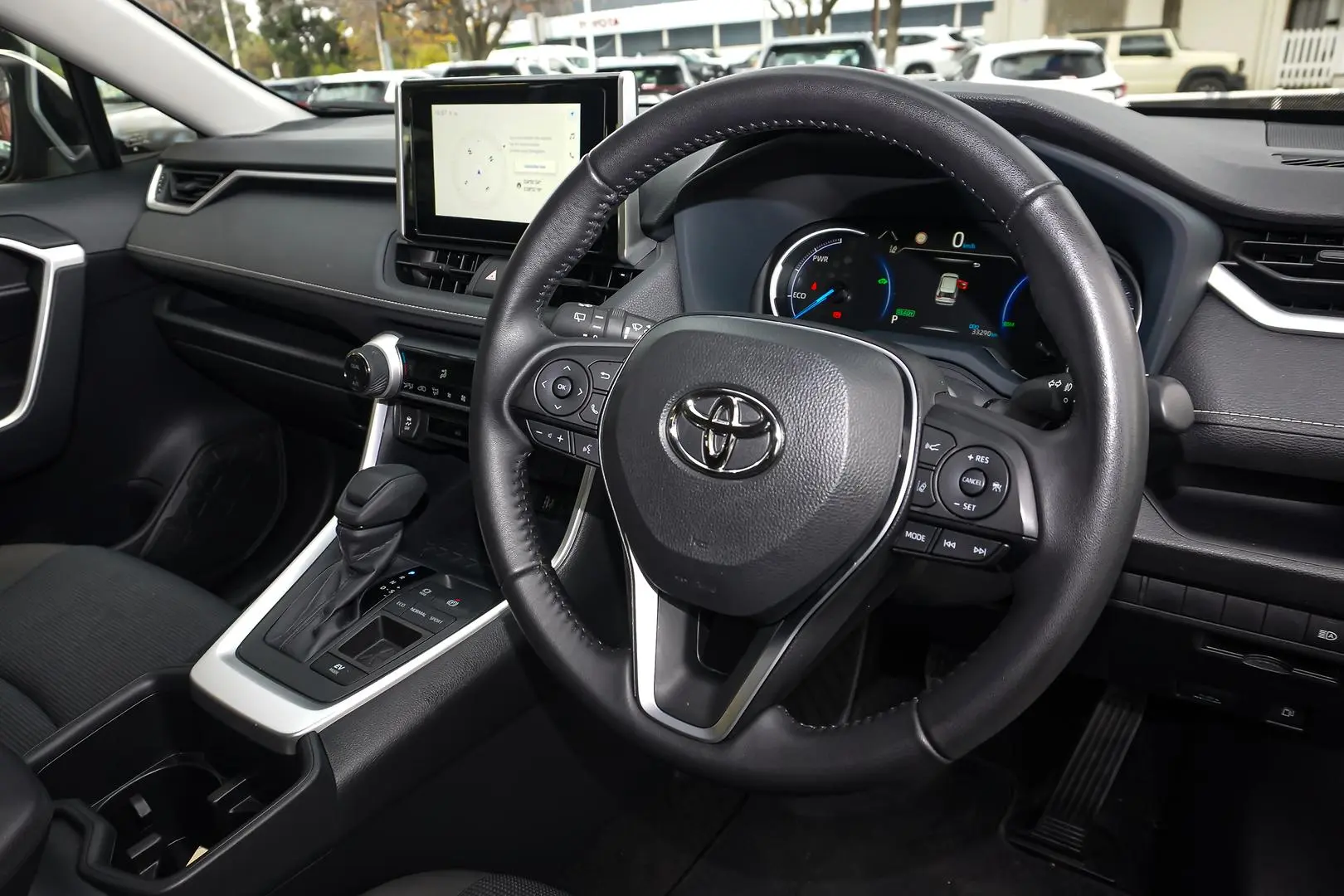 2025 Toyota RAV4 Gallery Image 7
