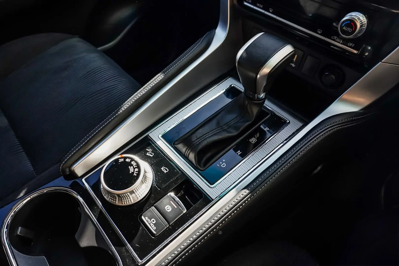 2021 Mitsubishi Pajero Sport Gallery Image 18