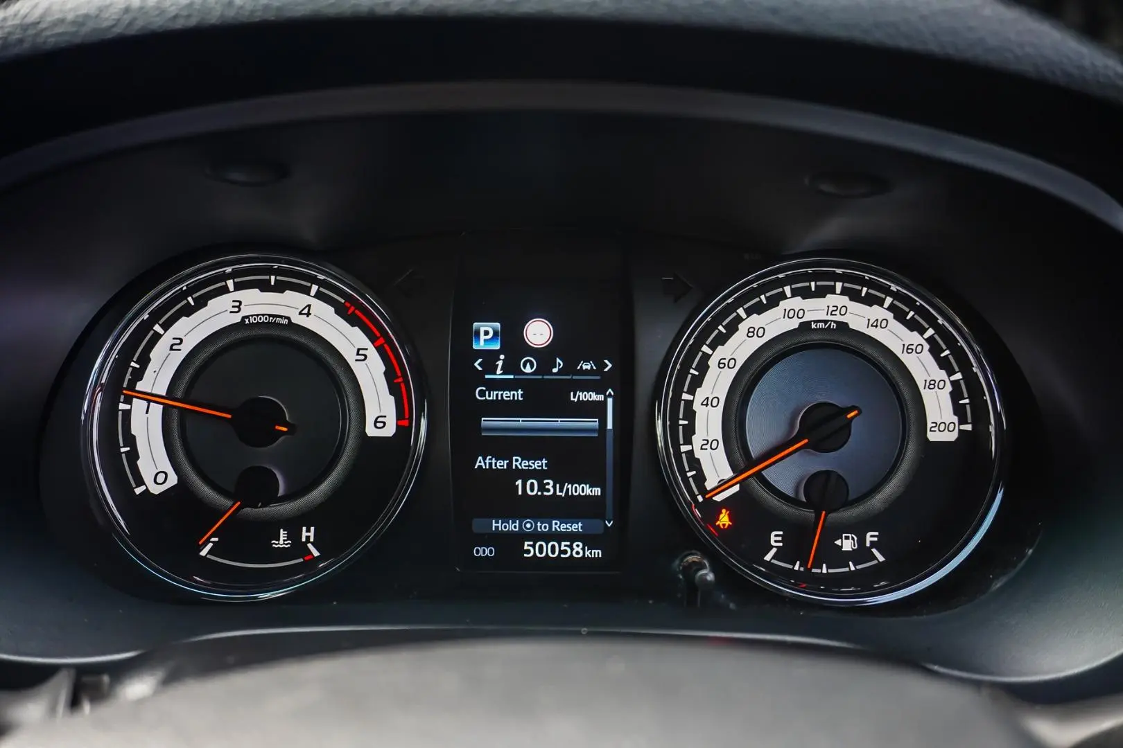 2019 Toyota Hilux Gallery Image 17