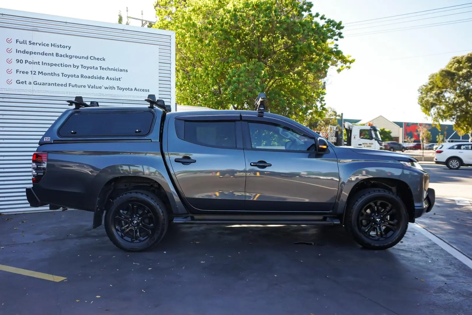 2021 Mitsubishi Triton Gallery Image 4