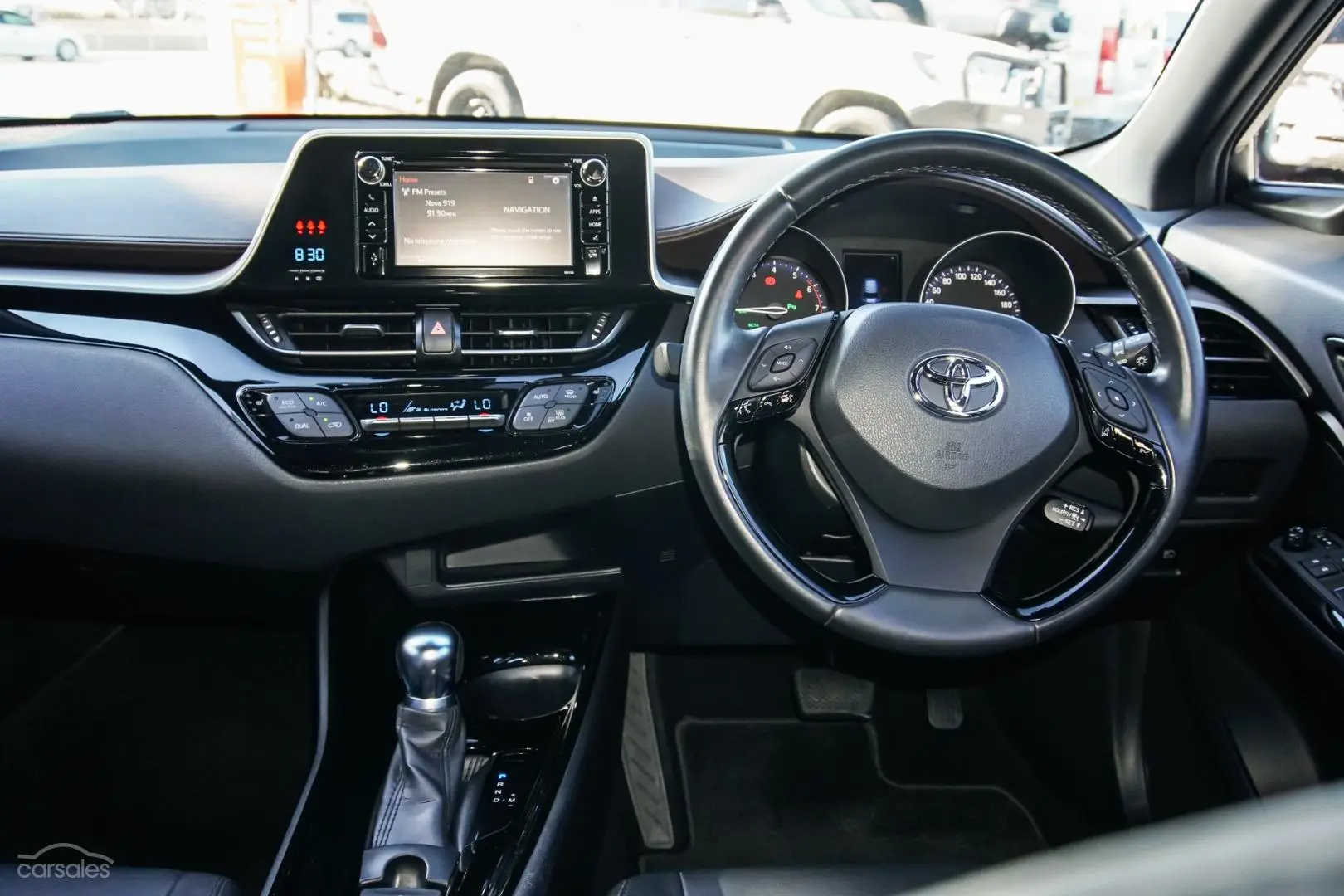 2017 Toyota C-HR Image 8