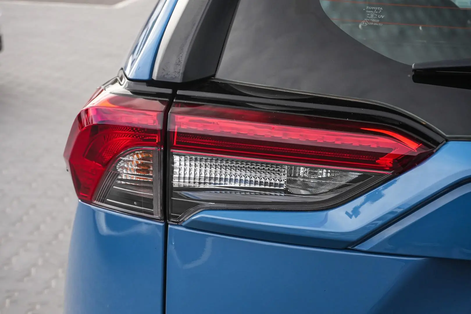 2024 Toyota RAV4 Gallery Image 14