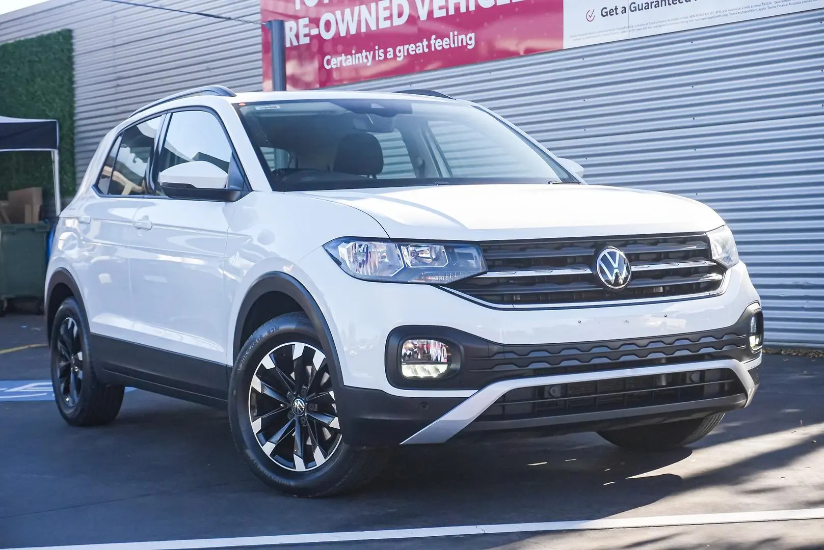 2023 Volkswagen T-Cross Gallery Image 1
