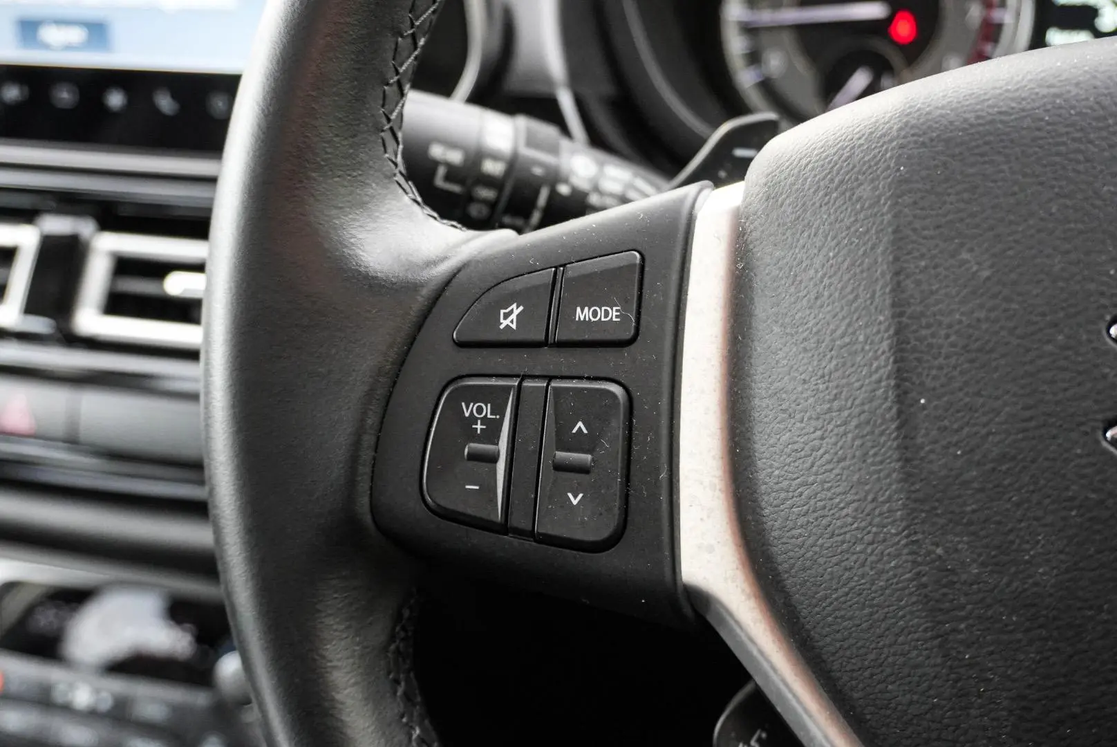 2023 Suzuki S-Cross Gallery Image 19
