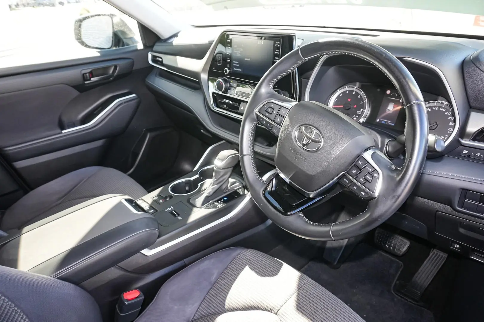 2021 Toyota Kluger Gallery Image 7