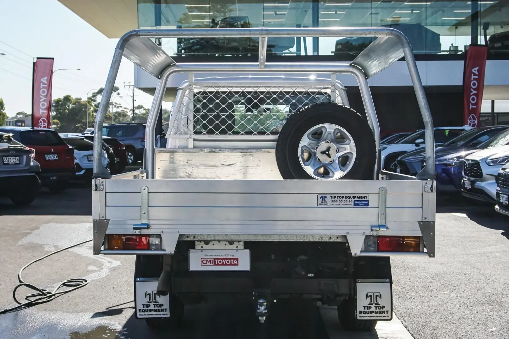 2023 Toyota Landcruiser Gallery Image 5