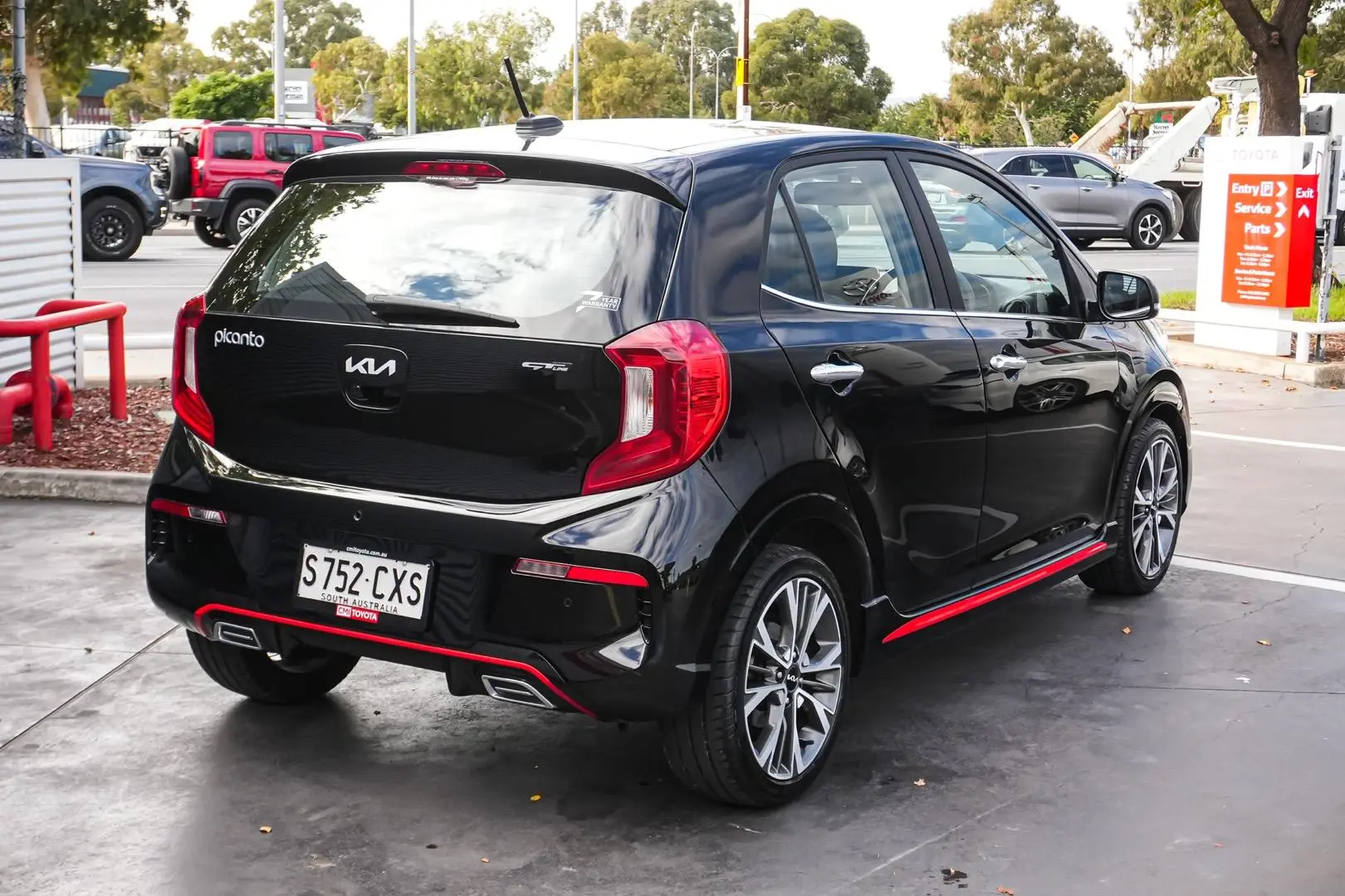 2023 Kia Picanto Gallery Image 3