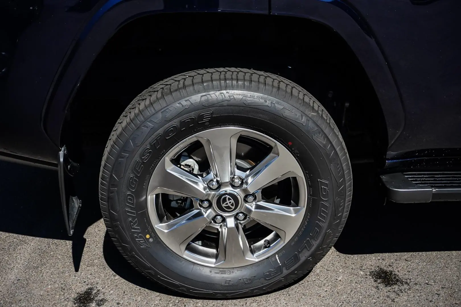 2022 Toyota Landcruiser Gallery Image 15