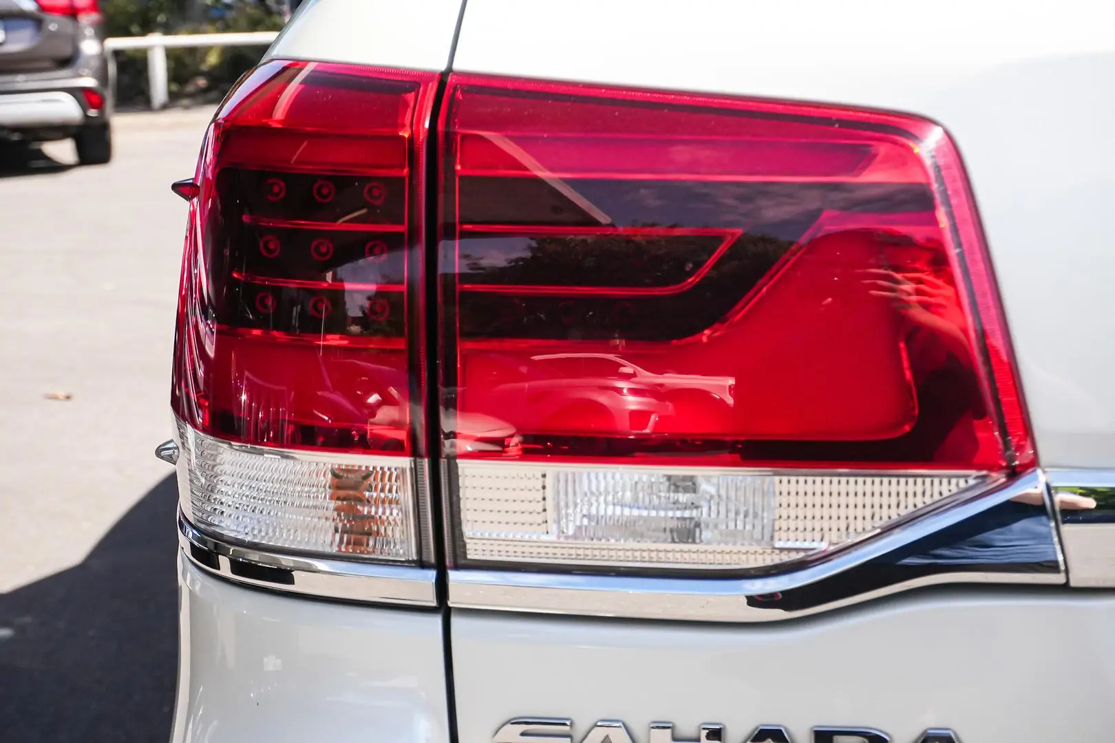 2017 Toyota Landcruiser Gallery Image 12