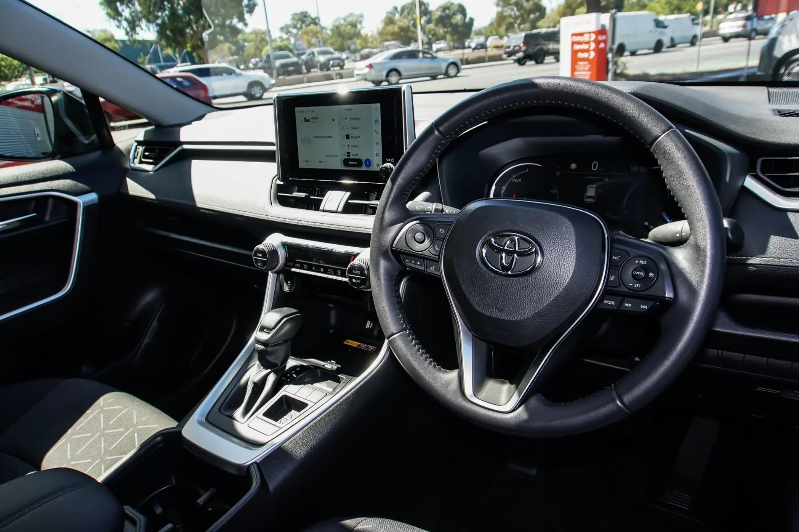 2024 Toyota Rav4 Gallery Image 6