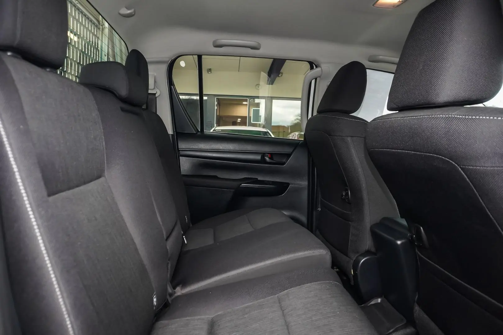 2023 Toyota Hilux Gallery Image 7
