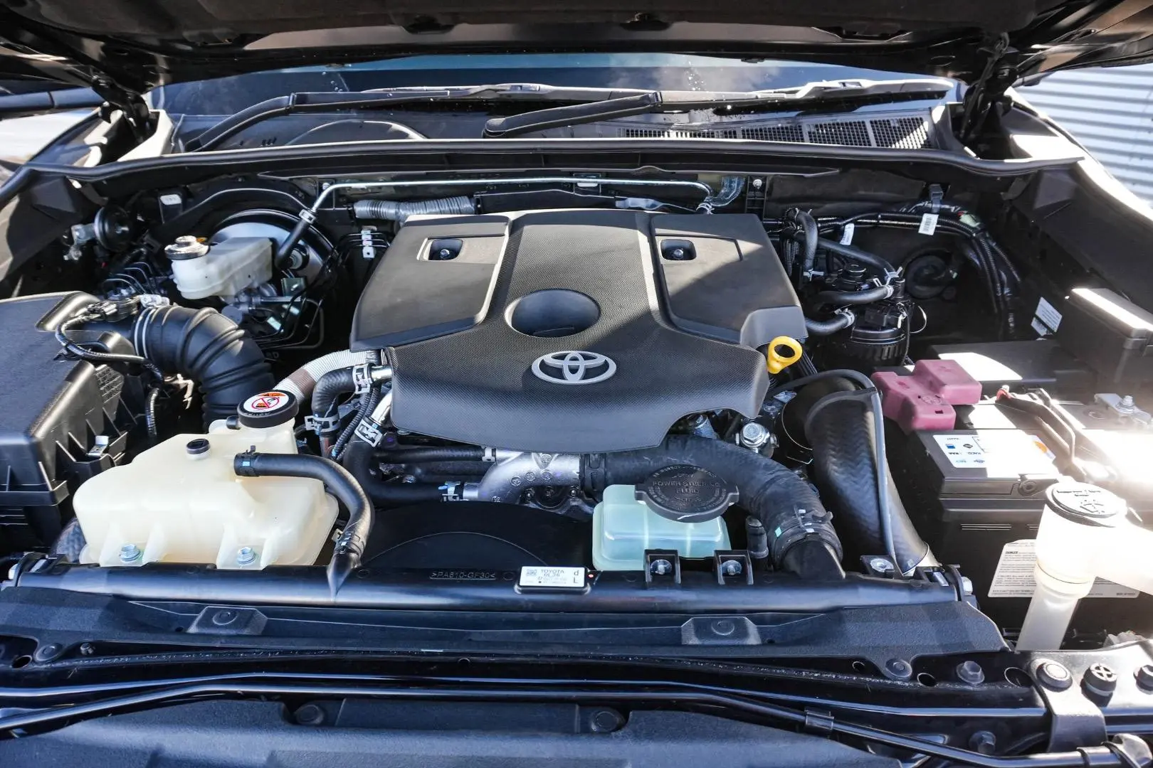 2023 Toyota Hilux Gallery Image 24