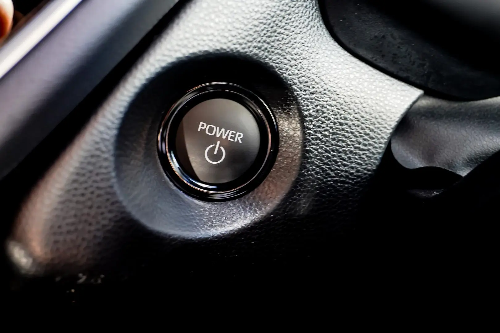 2025 Toyota Corolla Cross Gallery Image 23