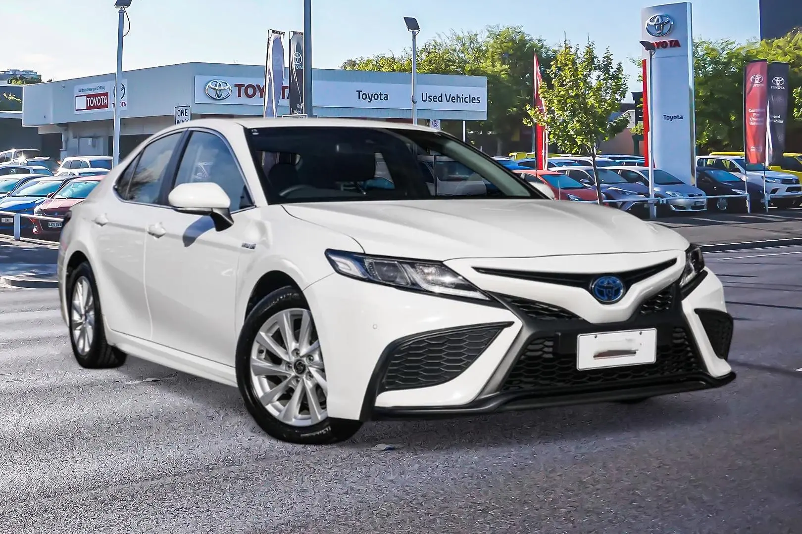 2022 Toyota Camry Gallery Image 1