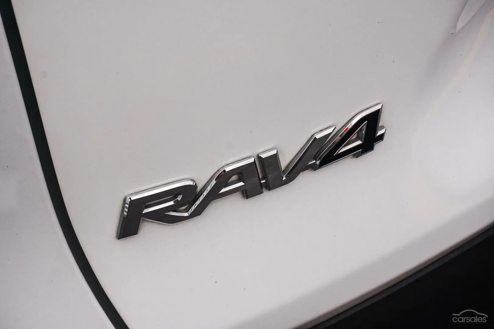 2019 Toyota RAV4 Image 15