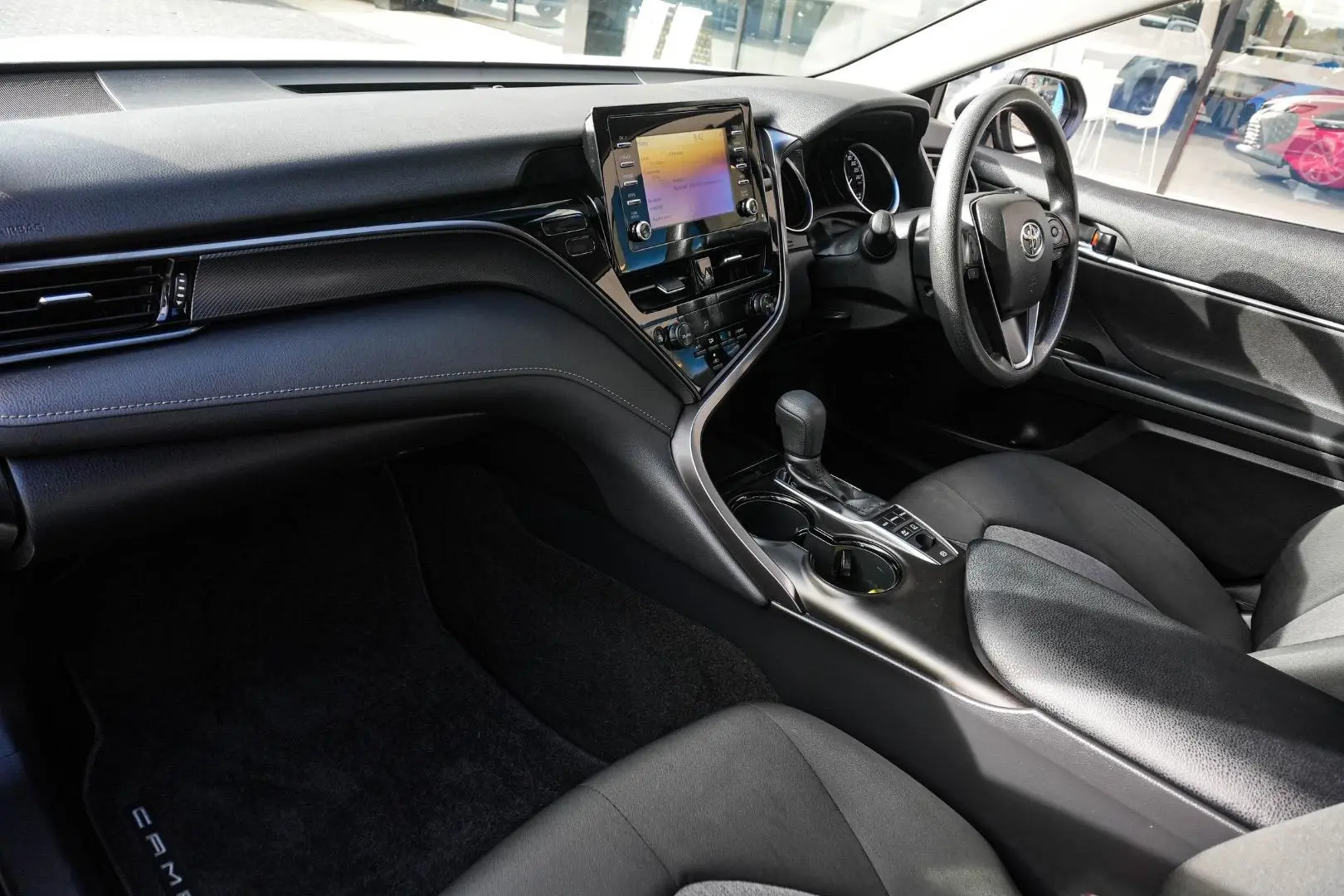 2021 Toyota Camry Gallery Image 10