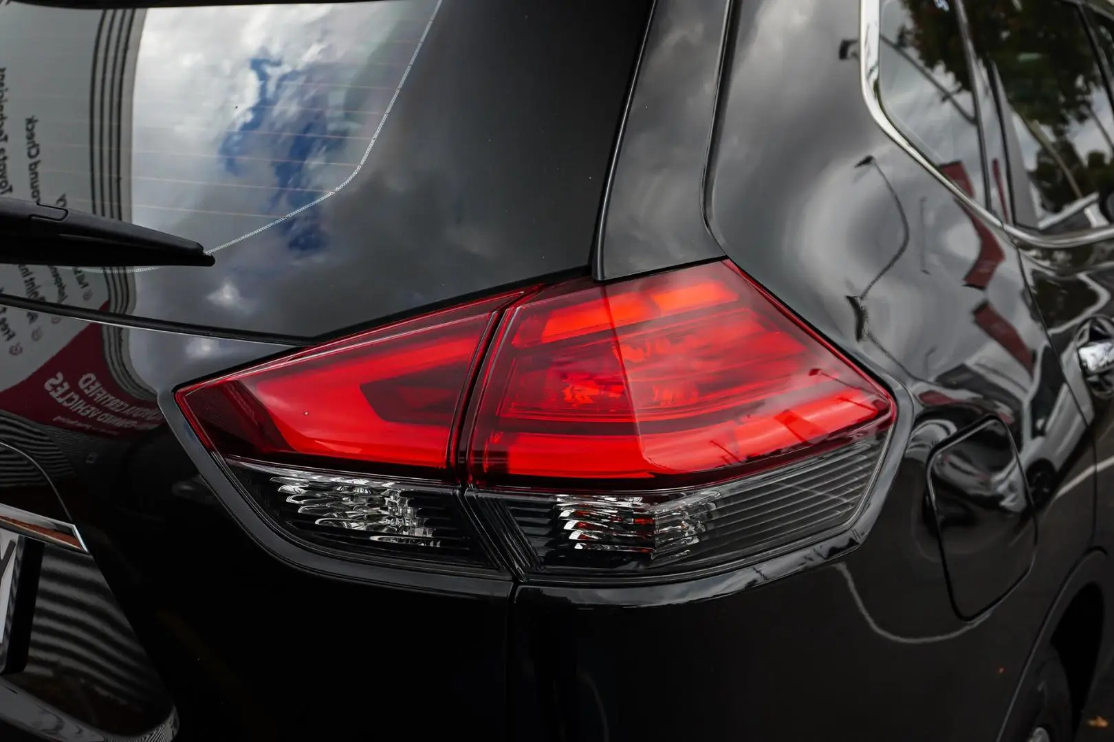 2019 Nissan X-TRAIL Gallery Image 13