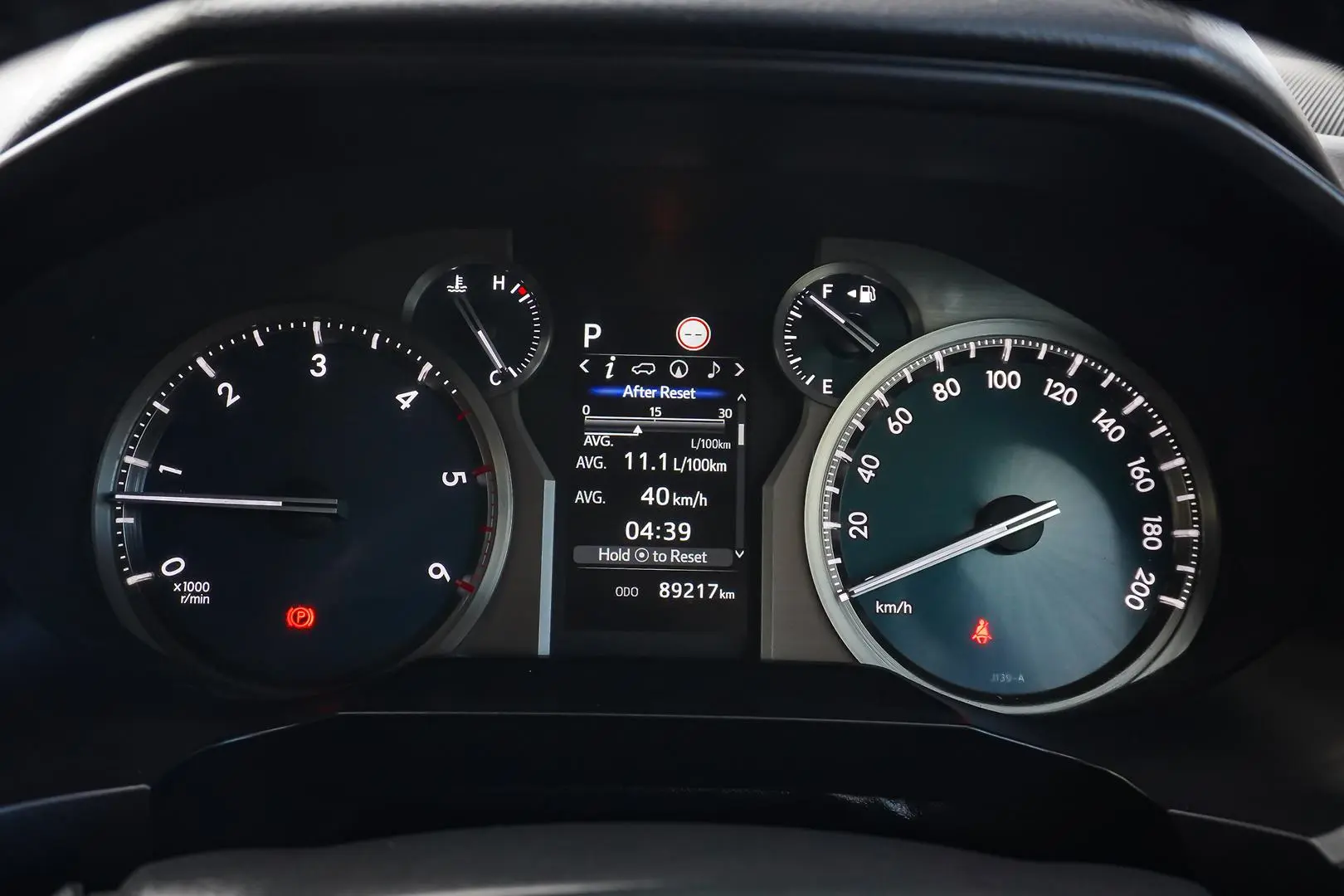 2021 Toyota Landcruiser Prado Gallery Image 17