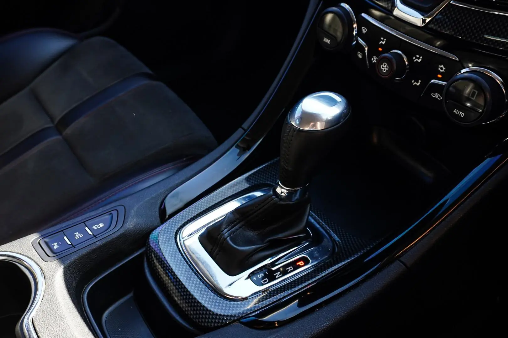 2016 Holden Commodore Gallery Image 21