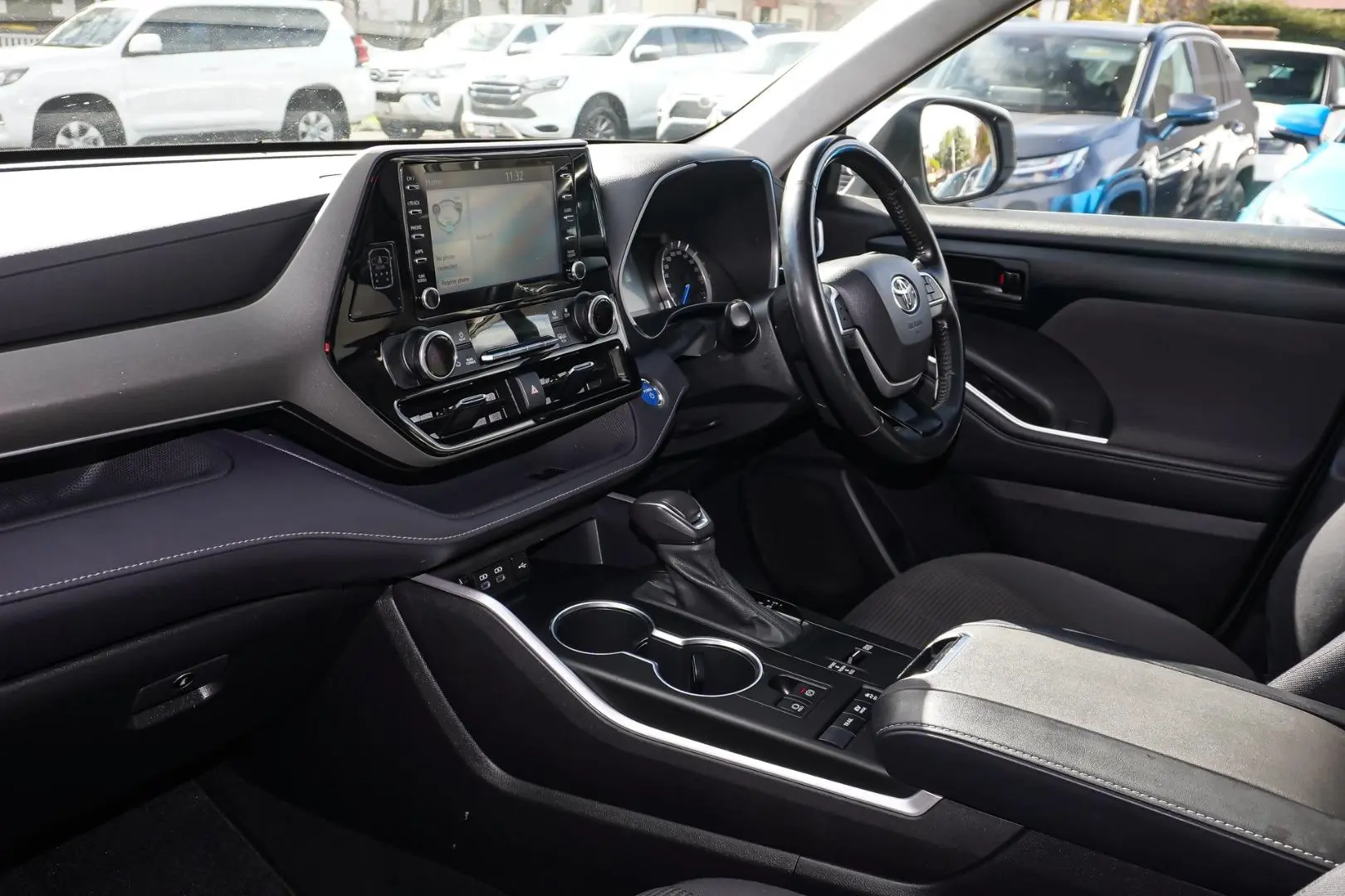 2021 Toyota Kluger Gallery Image 10