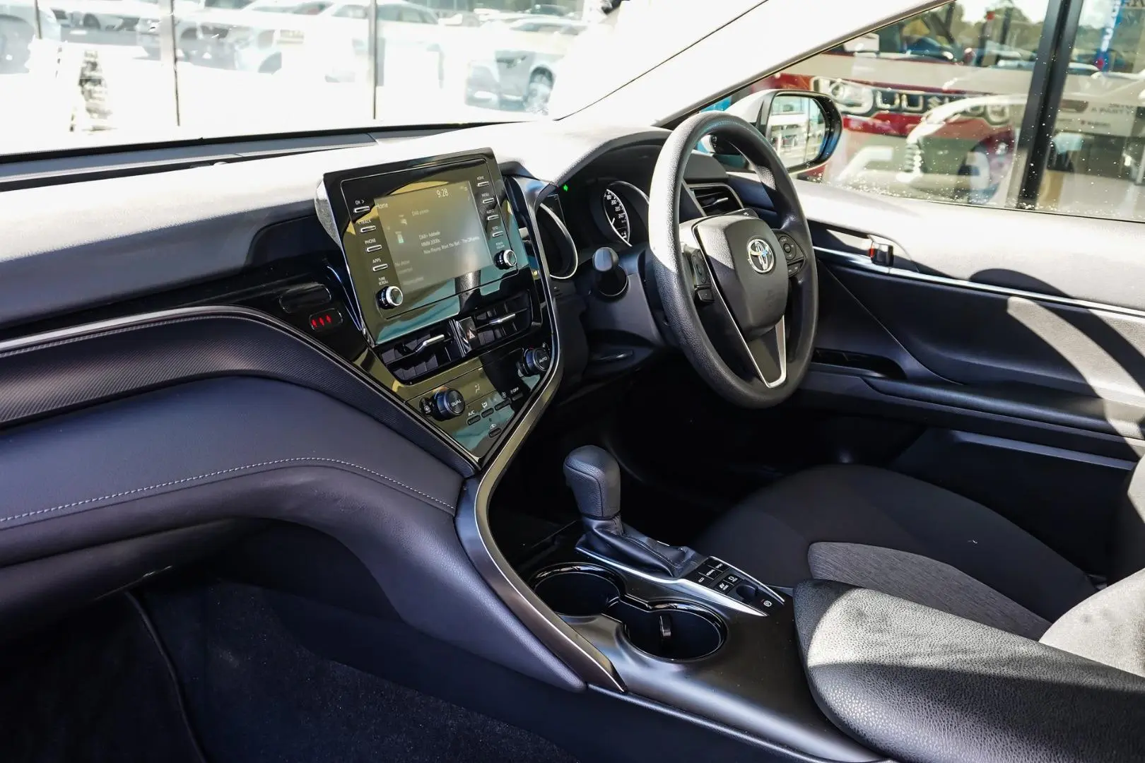2024 Toyota Camry Gallery Image 11