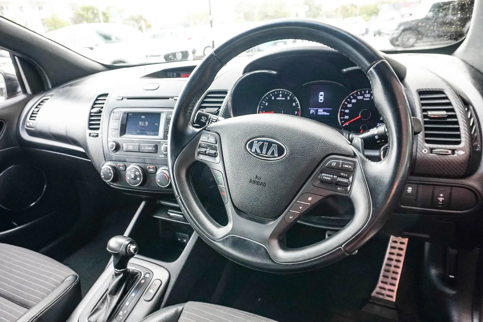 2014 Kia Cerato Gallery Image 7