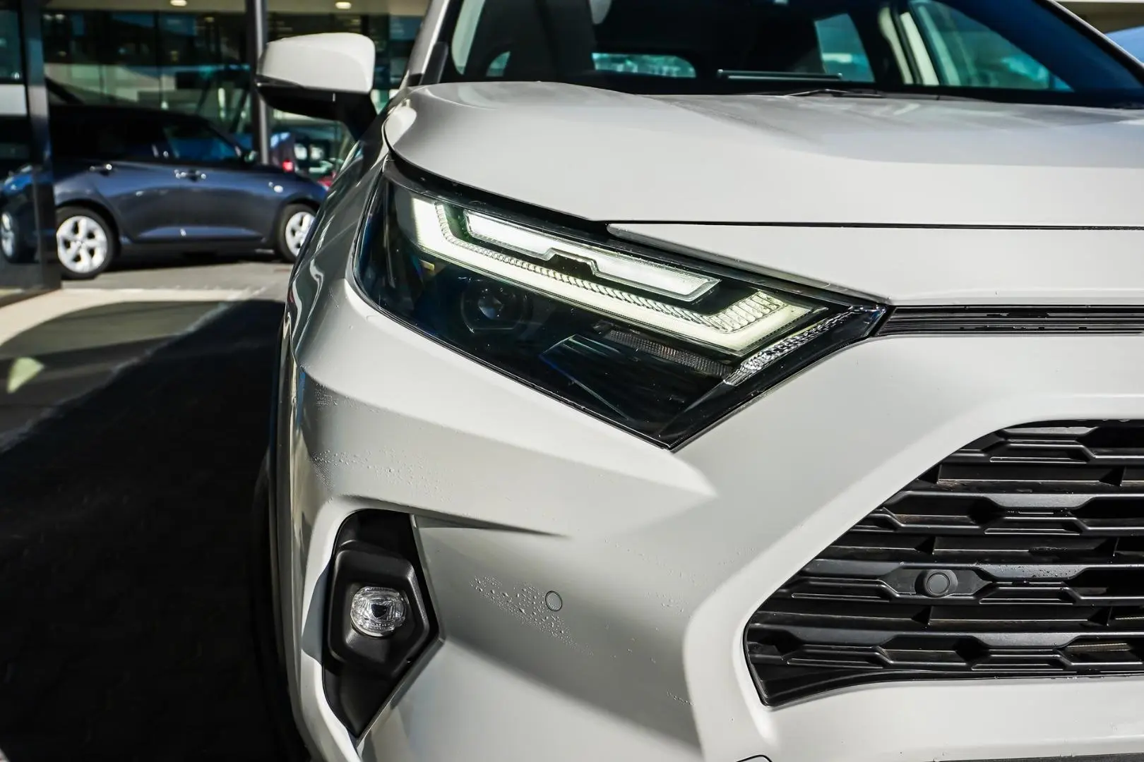 2022 Toyota RAV4 Gallery Image 13