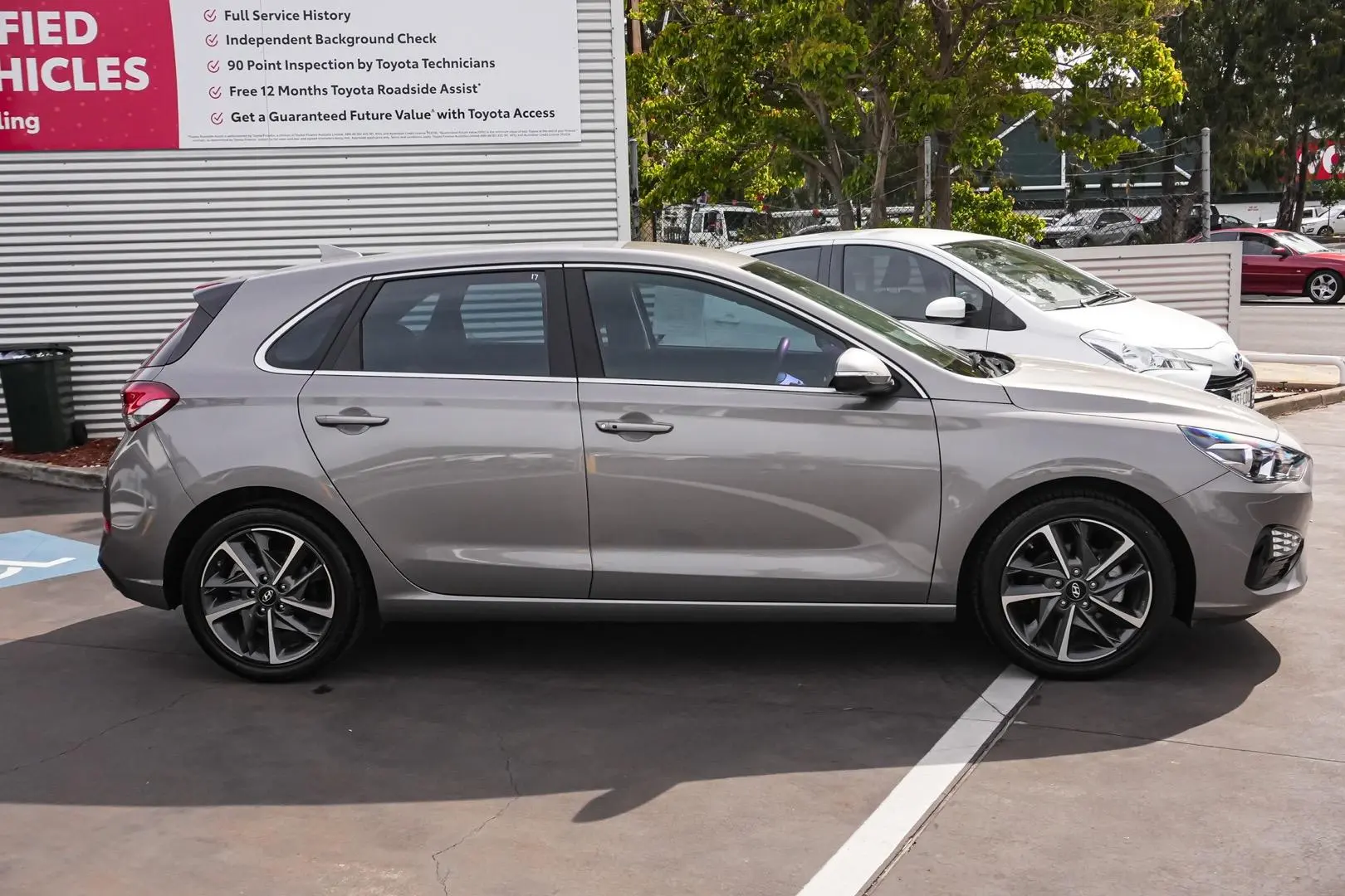 2022 Hyundai i30 Gallery Image 4