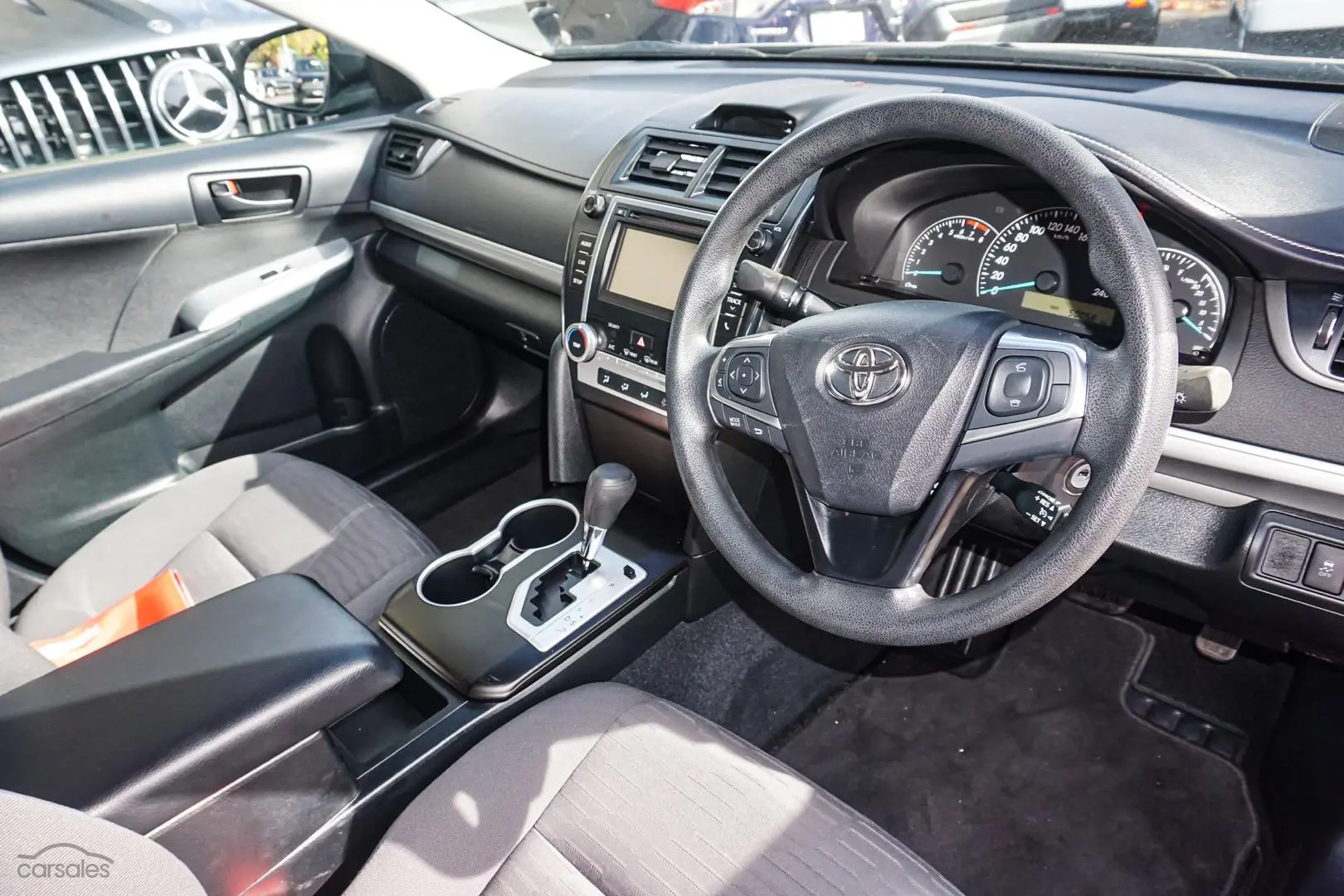 2015 Toyota Camry Image 7