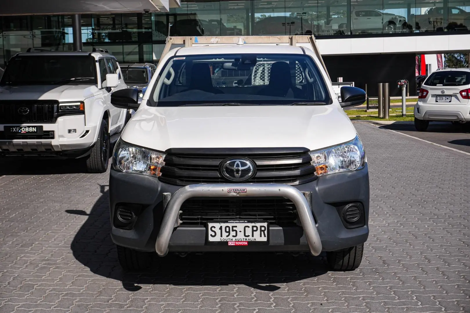 2022 Toyota Hilux Gallery Image 5