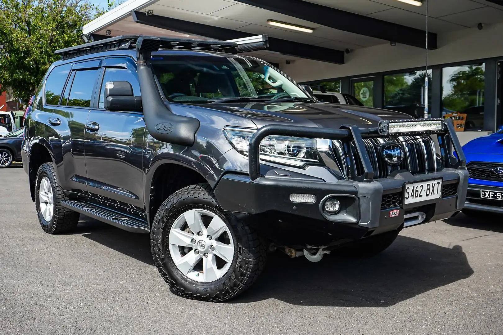 2018 Toyota Landcruiser Prado Gallery Image 2