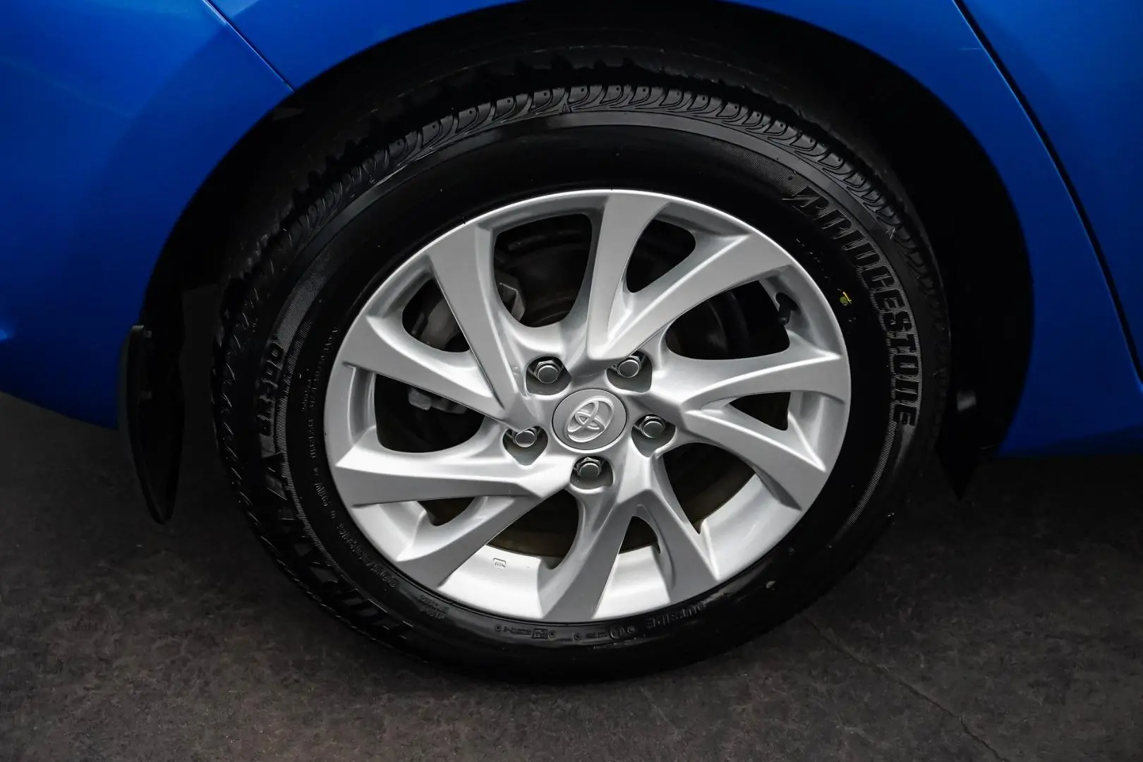 2016 Toyota Corolla Gallery Image 16