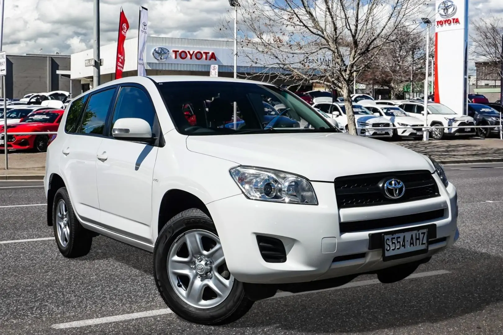 2010 Toyota RAV4 Gallery Image 1
