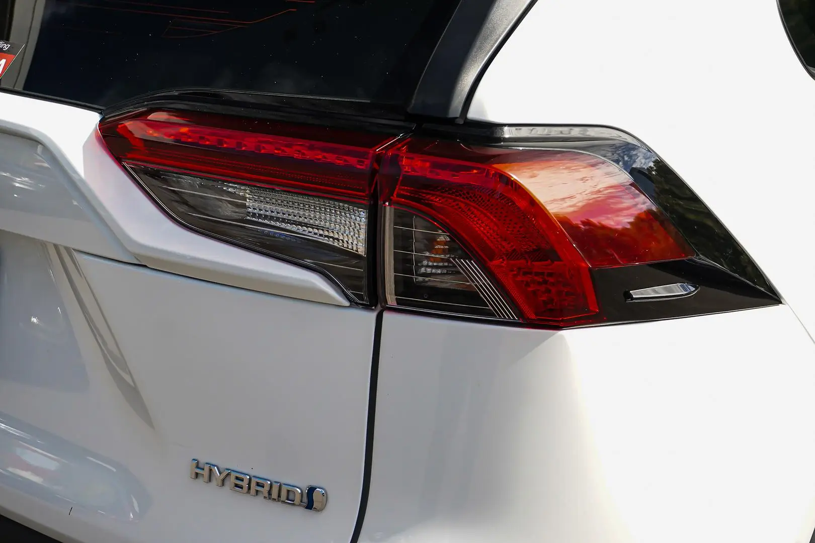 2020 Toyota RAV4 Gallery Image 14
