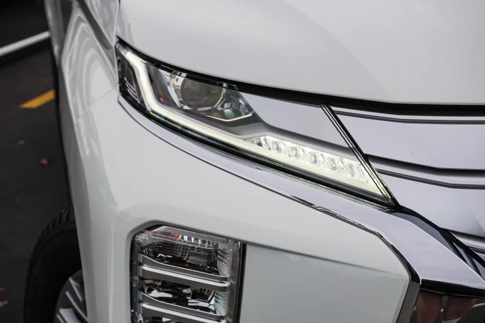 2022 Mitsubishi Pajero Sport Gallery Image 7