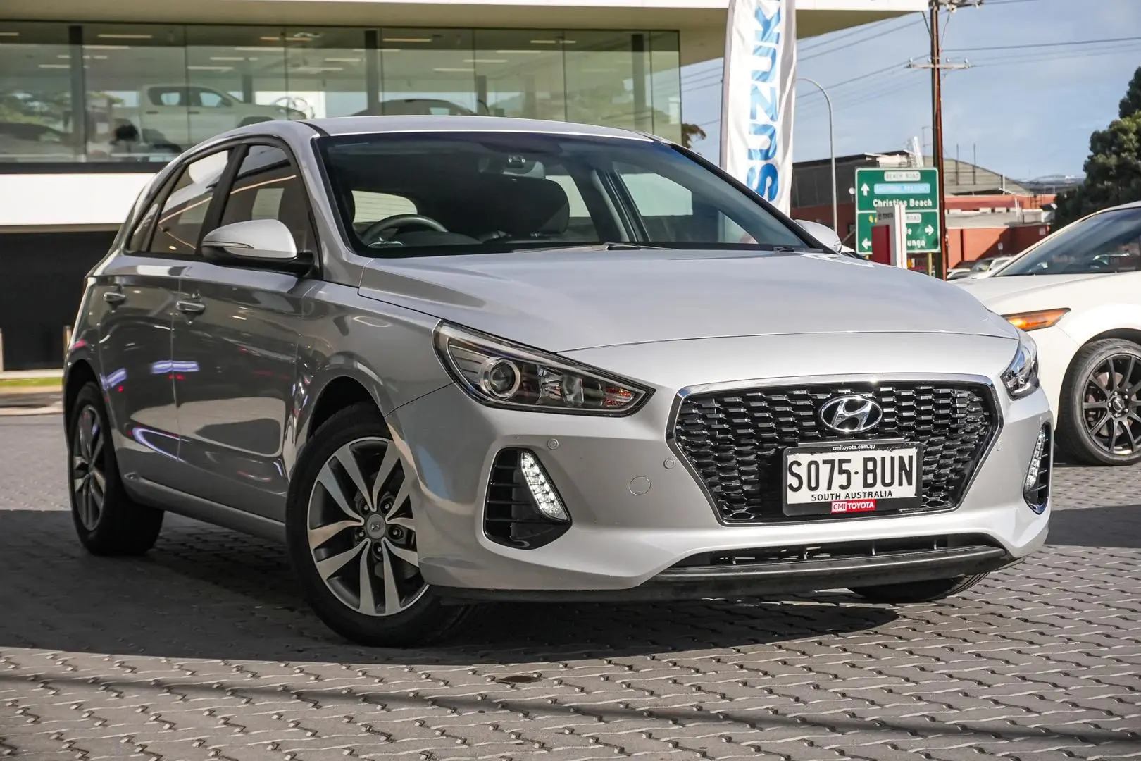2017 Hyundai i30 Gallery Image 2