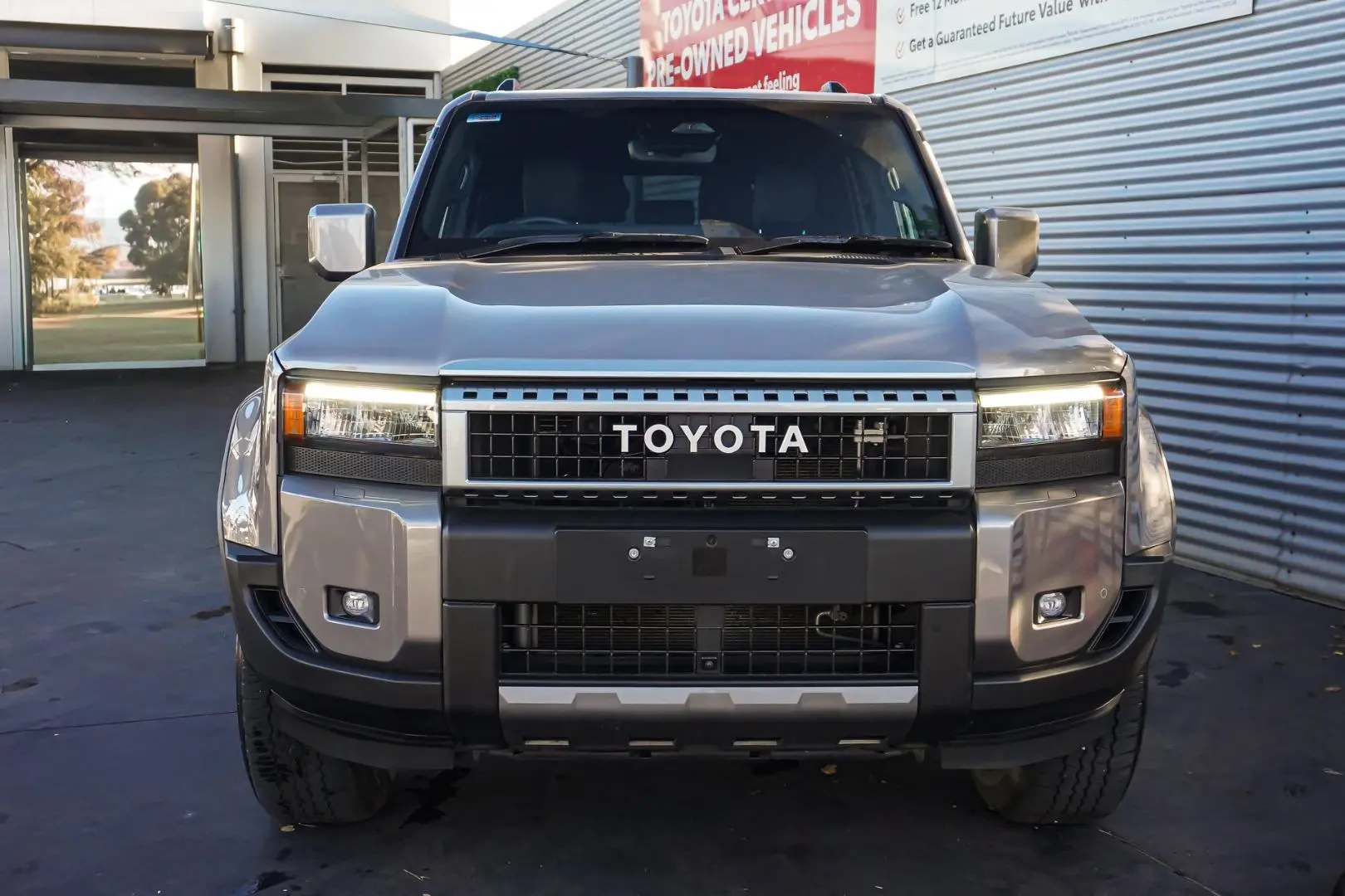 2024 Toyota Landcruiser Prado Gallery Image 5