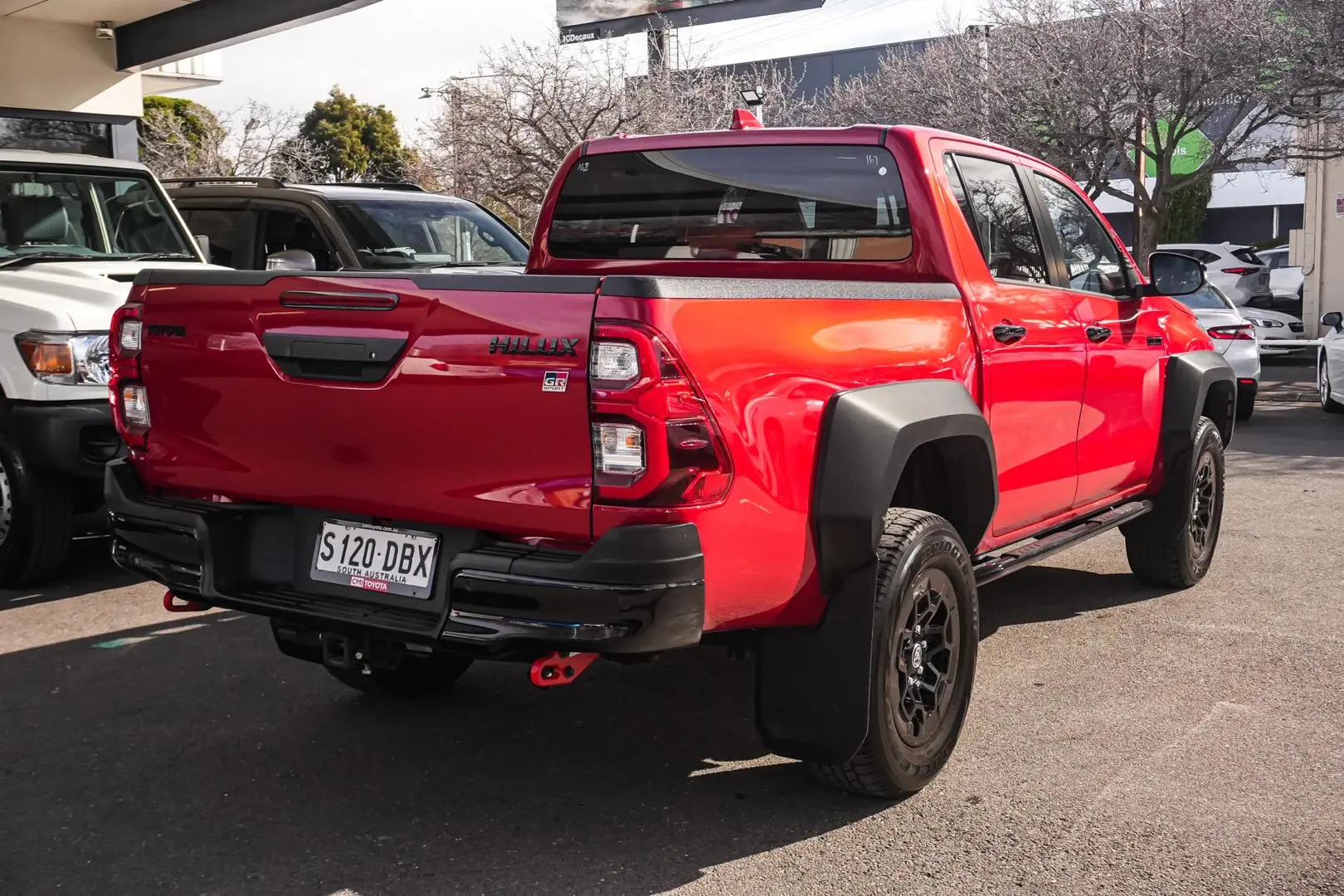 2023 Toyota Hilux Gallery Image 2