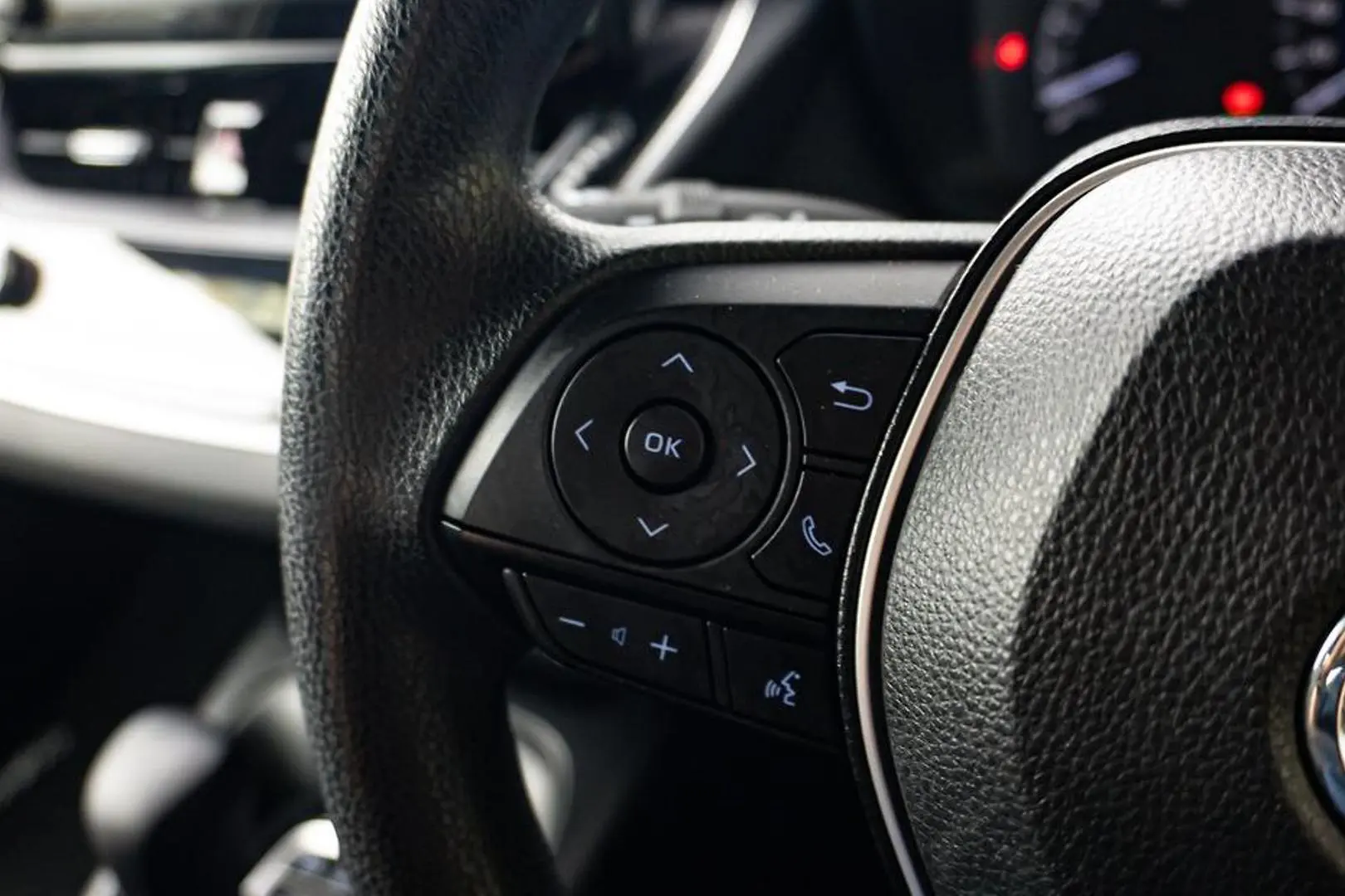 2021 Toyota Corolla Gallery Image 18