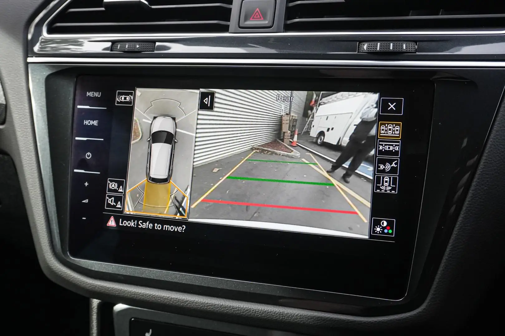 2024 Volkswagen Tiguan Gallery Image 23