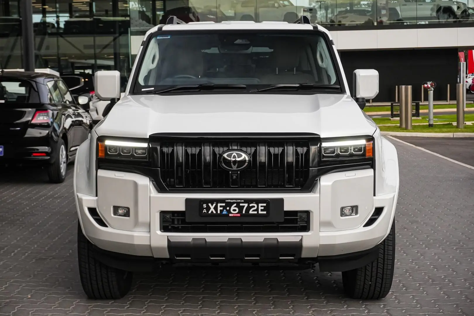 2025 Toyota Landcruiser Prado Gallery Image 5