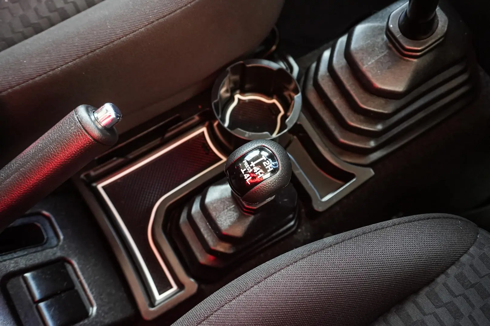 2024 Suzuki Jimny Gallery Image 17