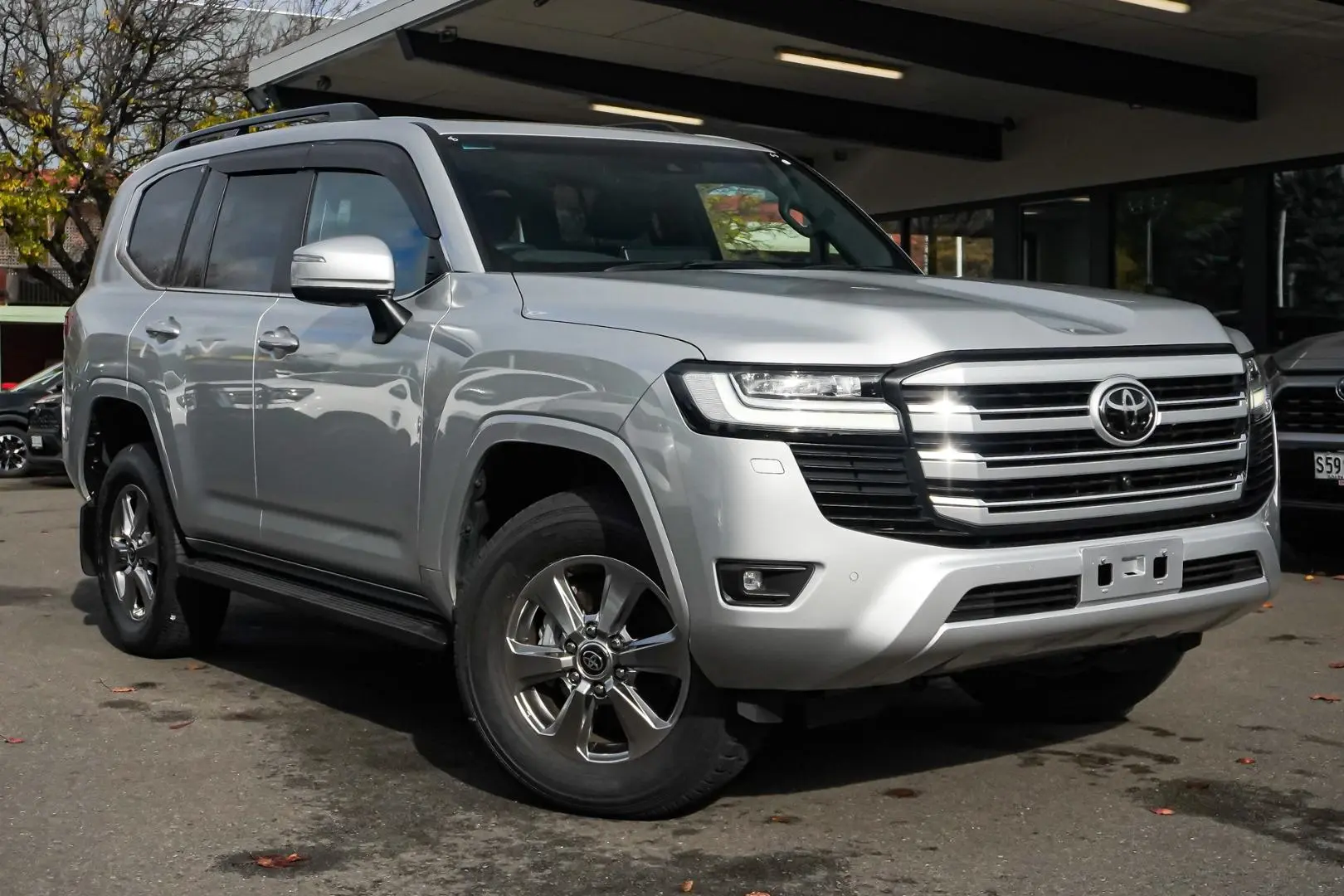 2023 Toyota Landcruiser Gallery Image 2