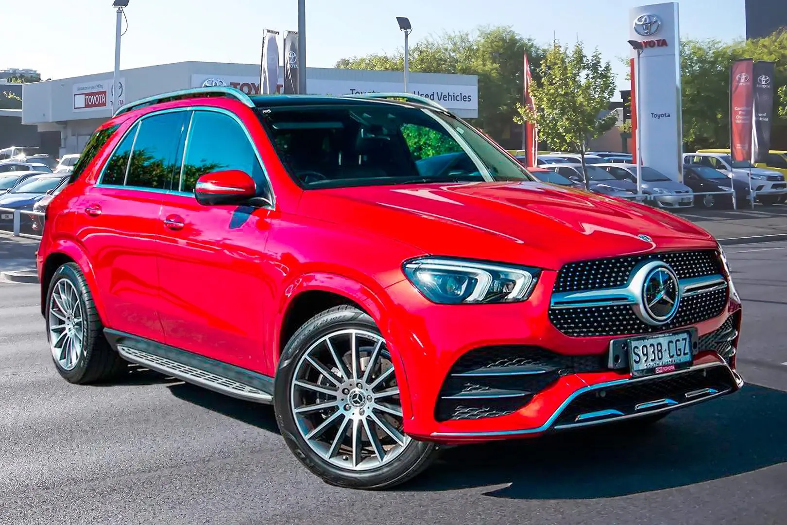 2019 Mercedes-Benz GLE-Class Gallery Image 1