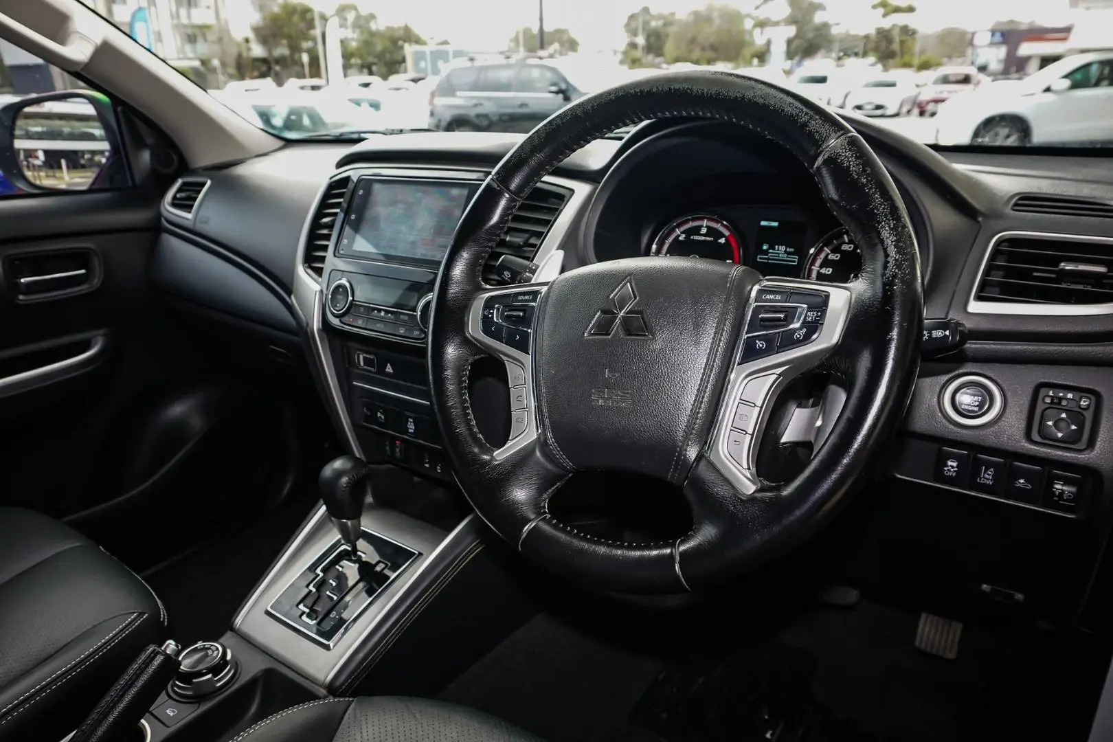 2021 Mitsubishi Triton Gallery Image 7