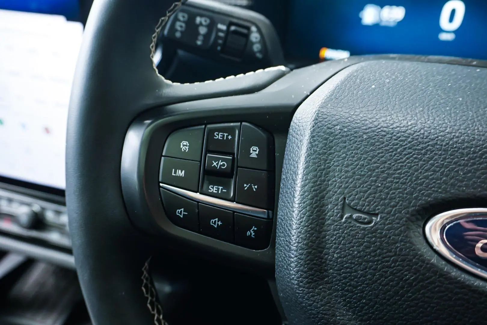 2024 Ford Everest Gallery Image 25