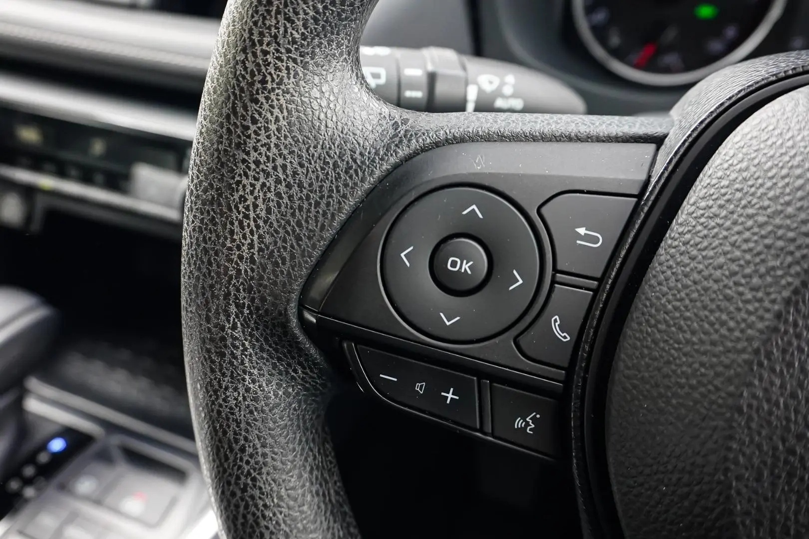 2019 Toyota RAV4 Gallery Image 19